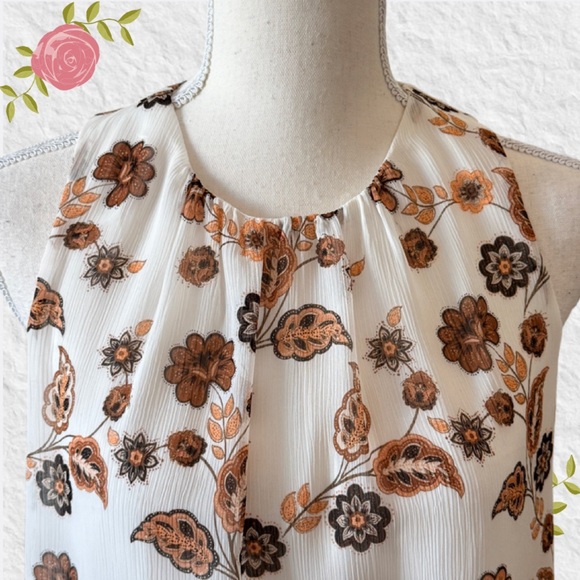 Calvin Klein Sleeveless Pleat Front Blouse - Picture 8 of 11